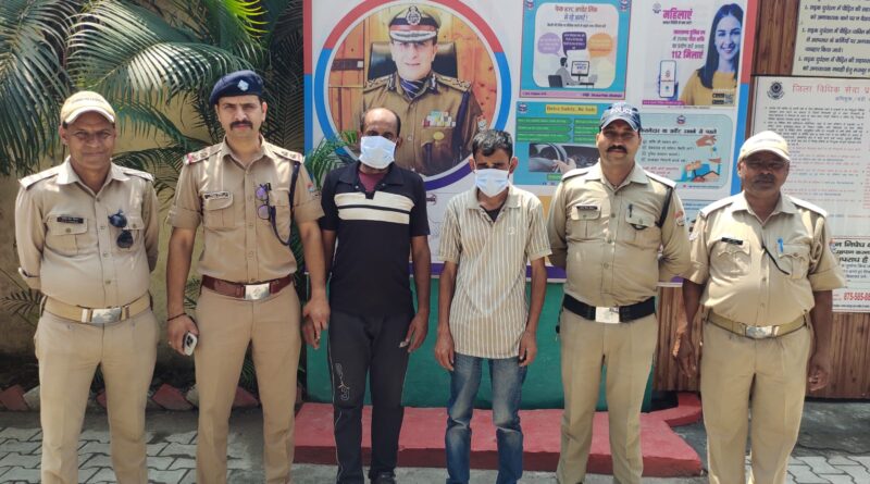 अवैध मादक पदार्थों की तस्करी करने वाले 02 अभियुक्तों को DEHRADUN पुलिस ने किया गिरफ्तार