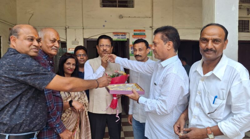 दिनेश कौशल कोउत्तराखंड प्रदेश कांग्रेस के श्रम प्रकोष्ठ की जिम्मेदारी