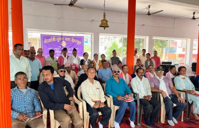 गोर्खाली सुधार सभा की ठाकुरपुर शाखा का वार्षिक अधिवेशन में  मेघावियों छात्र-छात्राओं  को बाँटी छात्रवृत्तियाँ