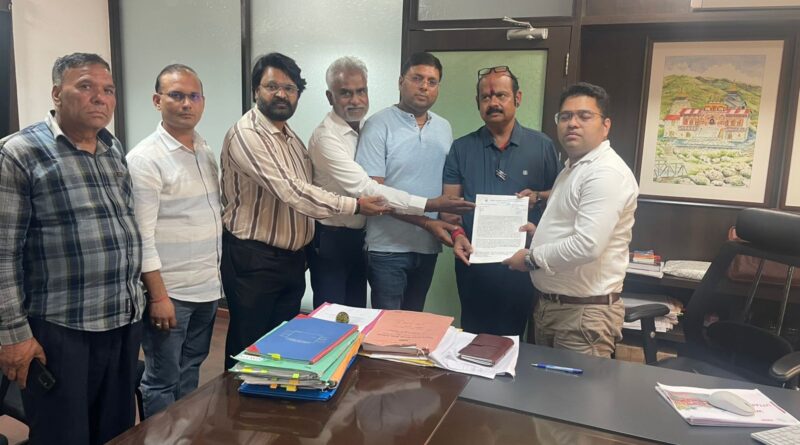 देवभूमि जल शक्ति कांट्रेक्टर वेलफेयर एसोसिएशन भुगतान में हो रही देरी के संदर्भ में सचिव पेयजल को ज्ञापन दिया।