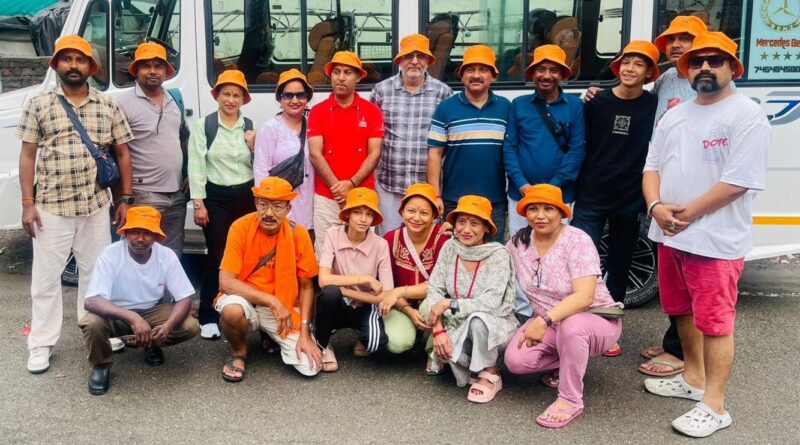 अमरनाथ यात्रा के लिए  श्रद्धालु रवाना, शिवखोड़ी व श्रीनगर के भी होंगे दर्शन