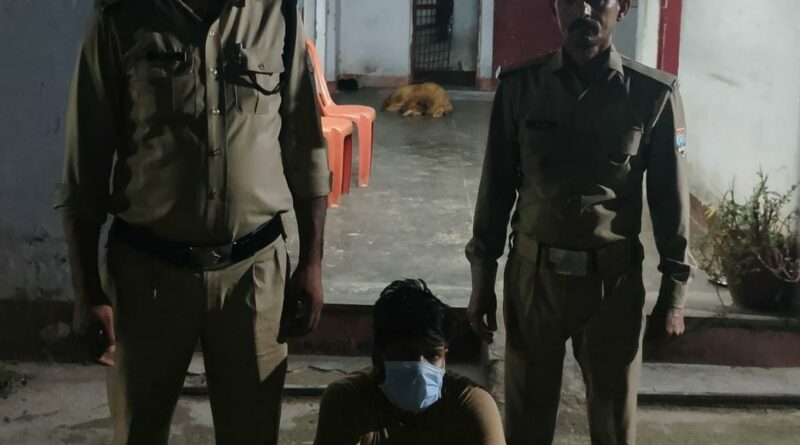 ऑपरेशन कालनेमि” के तहत DEHRADUN पुलिस की कार्यवाही  किन्नर के भेष में लोगो से बधाई मांगने पहुँचे गिरोह के एक सदस्य को किया गिरफ्तार