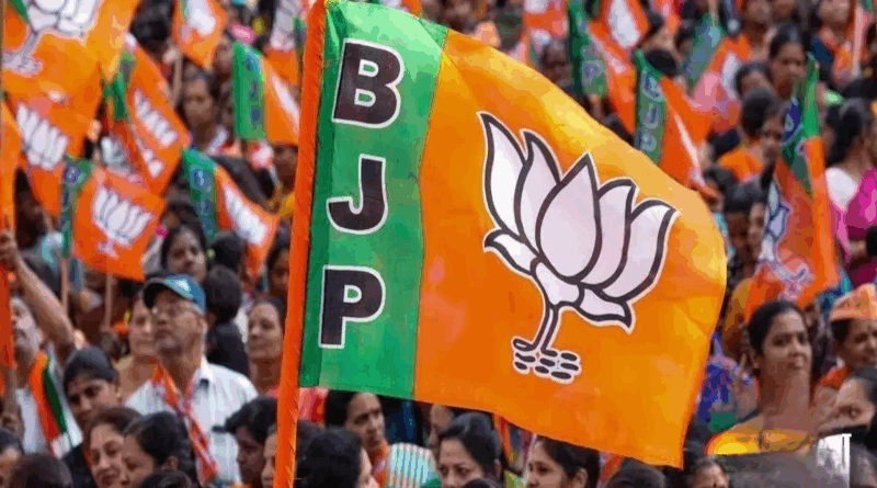 भाजपा के प्रदेश अध्यक्ष महेंद्र भट्ट के निर्देश पर संगठन के विभिन्न मोर्चो और विभाग मे 42 लोगों को दायित्व दिये गए