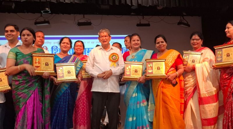 “शिक्षकों का अहित नही होने दिया जाएगा” – हरीश रावत