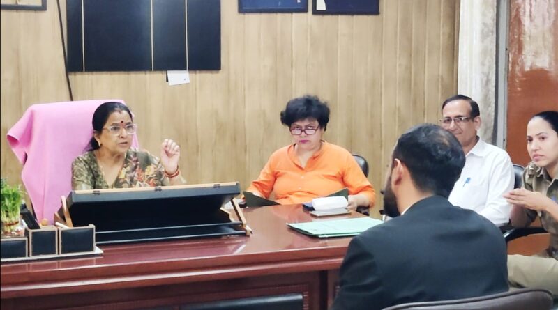 नारी 2025 एक एकेडमिक रिपोर्ट, सवालों के घेरे में,पीवैल्यू एनालैटिक्स कम्पनी के प्रतिनिधि नही दे पाए जवाब