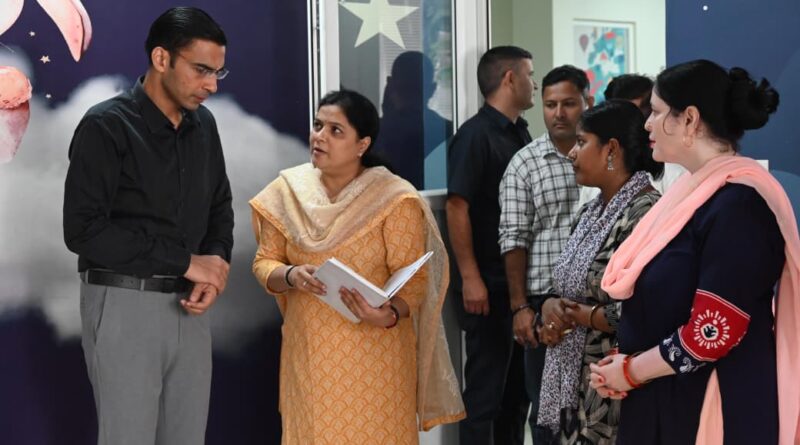 नौनिहाल हैं हमारे समाज के सूद; बच्चों को सुरक्षित, शिक्षा अनुकूल माहौल देना हमारी प्रतिबद्धताः डीएम