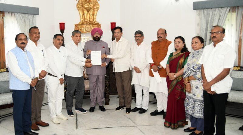 आपदा में सरकार फेल, पर्यटन भूमि पर घोटाला – कांग्रेस प्रतिनिधिमंडल ने राज्यपाल को सौंपा ज्ञापन”