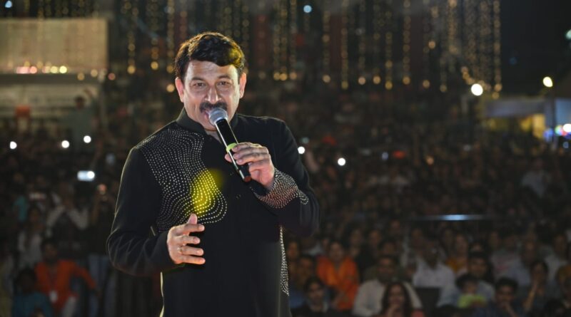 अलविदा विरासत : महोत्सव के समापन पर कई हुए भावुक, तो कई की नम हुई आंखें…..