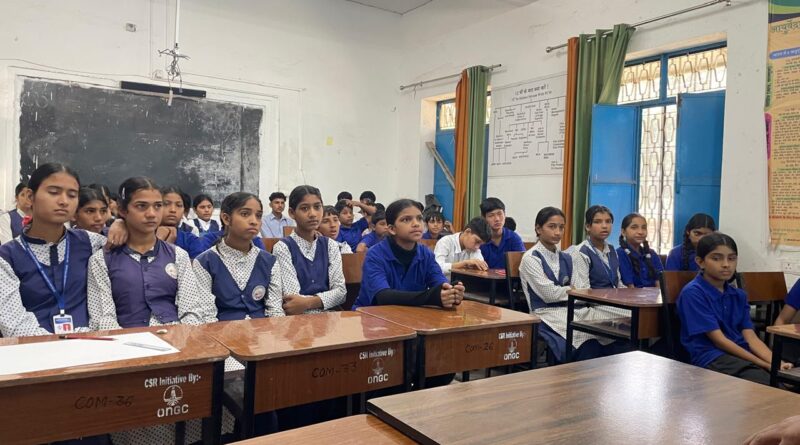 साइबर अपराधों के प्रति जागरूकता के लिए चली DEHRADUN पुलिस की पाठशाला