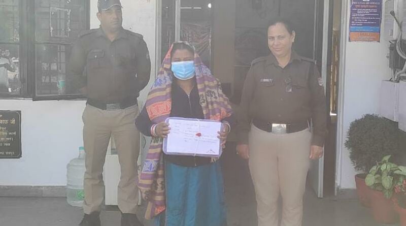 अवैध गांजे के साथ 01 महिला नशा तस्कर को DEHRADUN पुलिस ने किया गिरफ्तार