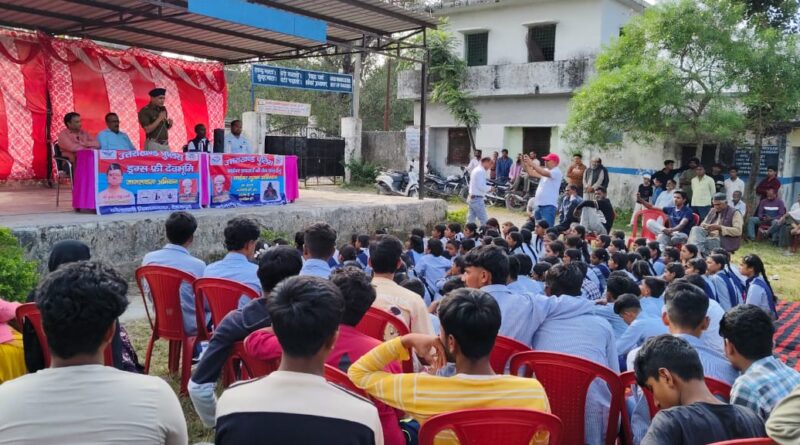 “लौह पुरूष” सरदार वल्लभ भाई पटेल की 150 वीं जयंती के उपलक्ष्य में देहरादून पुलिस की जागरूकता की पाठशाला