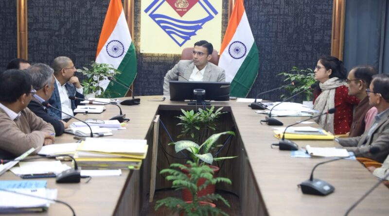 जिलाधिकारी सविन बंसल की अध्यक्षता में लखवाड़-व्यासी जल विद्युत परियोजना से संबंधित महत्वपूर्ण समीक्षा बैठक आयोजित की गई..