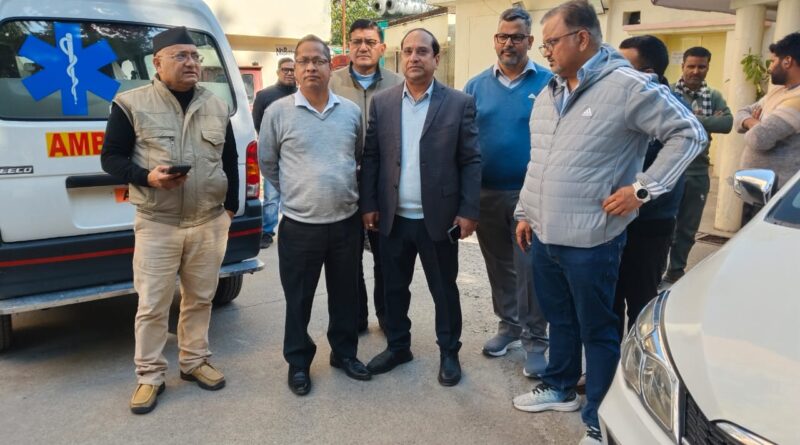 सीएमओ देहरादून का पोस्टमार्टम हाउस पर औचक निरीक्षण, व्यवस्थाएं दुरुस्त रखने के निर्देश