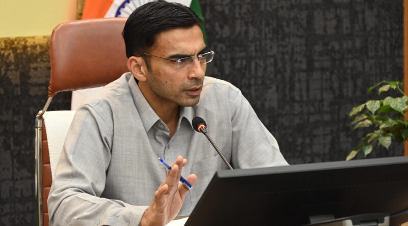 डीएम की क्यूआरटी का एक्शन, यूपीसीएल पर 02 माह का प्रतिबंध; रोड कटिंग अनुमति निरस्त