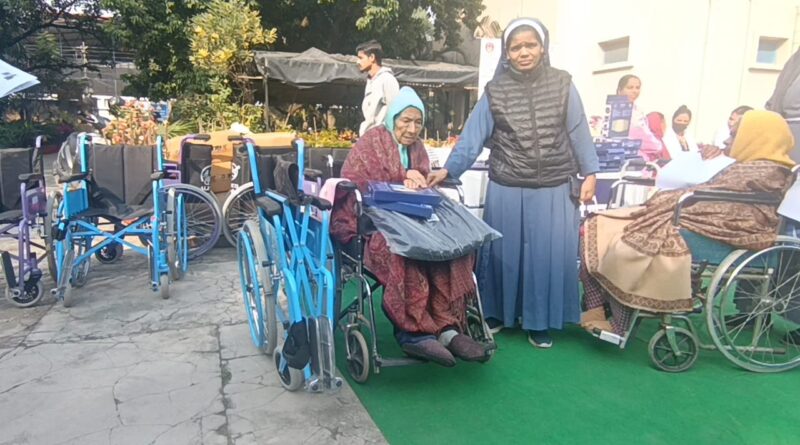 समाज कल्याण विभाग की पहल से अंतर-पीढ़ीगत संवाद को नई उड़ान, वरिष्ठ नागरिकों और बच्चों के बीच अनुभव साझा