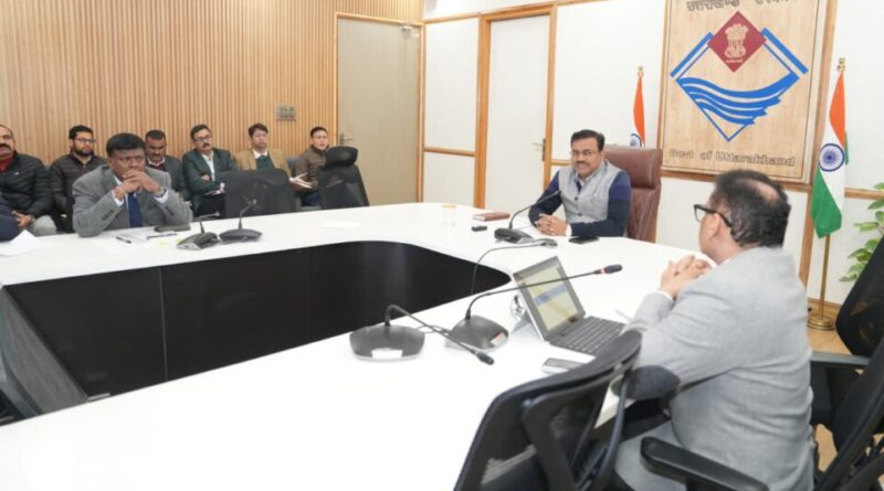 मुख्य सचिव आनन्द बर्द्धन ने अधिकारियों को चेताया, स्लो प्रोजेक्ट्स पर तय होगी जवाबदेही