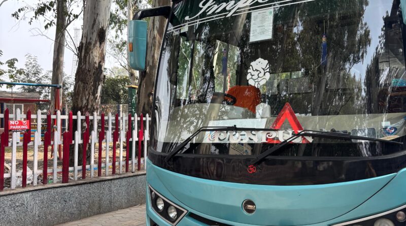 परेड ग्राउंड क्षेत्र में अवैध पार्किंग पर आरटीओ की बड़ी कार्रवाई