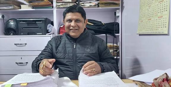 RTI एक्टिविस्ट विकेश नेगी का बड़ा खुलासा : ‘पर्यावरण संरक्षण’ की आड़ में साल के जंगल पर कब्जा, पद्मश्री डॉ. अनिल जोशी सहित अन्य को 2011 में दिए गये पट्टे रद्द करने की मांग