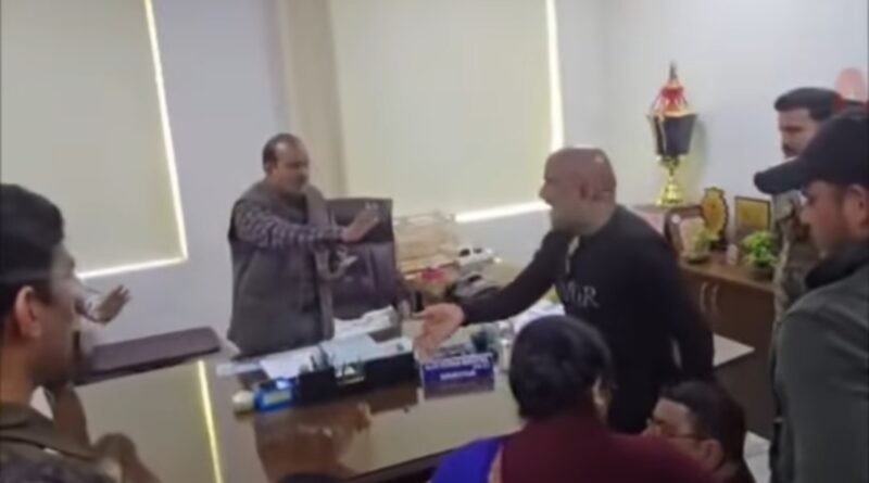 रायपुर विधायक पर कार्यालय में घुसकर अभद्रता और मारपीट का आरोप, कांग्रेस ने एफआईआर और निष्पक्ष जांच की उठाई मांग