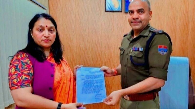 सीएम योगी की माता जी पर अभद्र टिप्पणी मामले में पहली FIR दर्ज, उत्तराखंड में भारी रोष; सख्त कार्रवाई की मांग