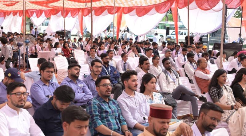 देहरादून पॉलीटेक्निक में रोजगार मेला, 81 कंपनियों की भागीदारी, 1285 युवाओं ने दिए इंटरव्यू
