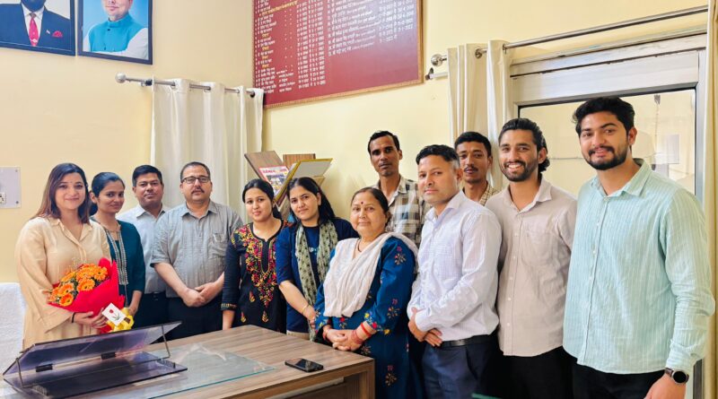 देहरादून सूचना विभाग में बदलाव: बद्री चंद नेगी को विदाई, प्रियंका जोशी ने संभाला कार्यभार