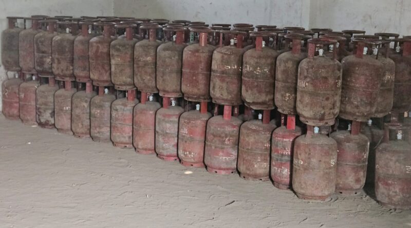 देहरादून: गैस सप्लाई व्यवस्था दुरुस्त, 13,890 कनेक्शन जीवन ज्योति एजेंसी में शिफ्ट