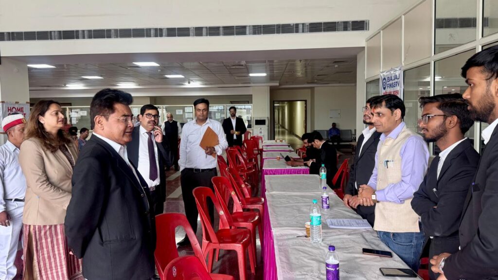 देहरादून में राष्ट्रीय लोक अदालत का बड़ा असर, एक दिन में 9080 मामलों का निस्तारण
