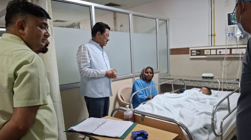 फर्जी अस्पतालों पर चले बुलडोजर”, स्वास्थ्य मंत्री से बोले सूर्यकांत धस्माना