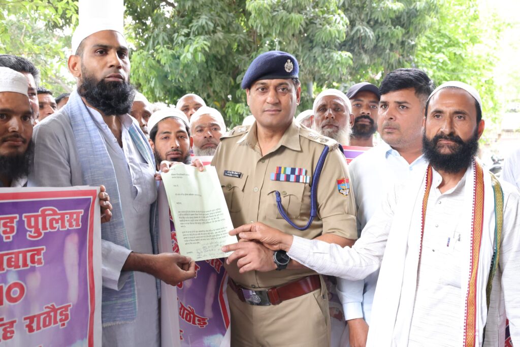 एनकाउंटर’ के समर्थन में उतरा मुस्लिम समाज: SSP देहरादून को सौंपा ज्ञापन, विरोध करने वालों को दी आंदोलन की चेतावनी