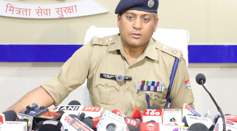 10 घंटे में ब्लाइंड मर्डर का खुलासा: छोटे भाई ने ही की बड़े भाई की हत्या, देहरादून पुलिस ने किया गिरफ्तार