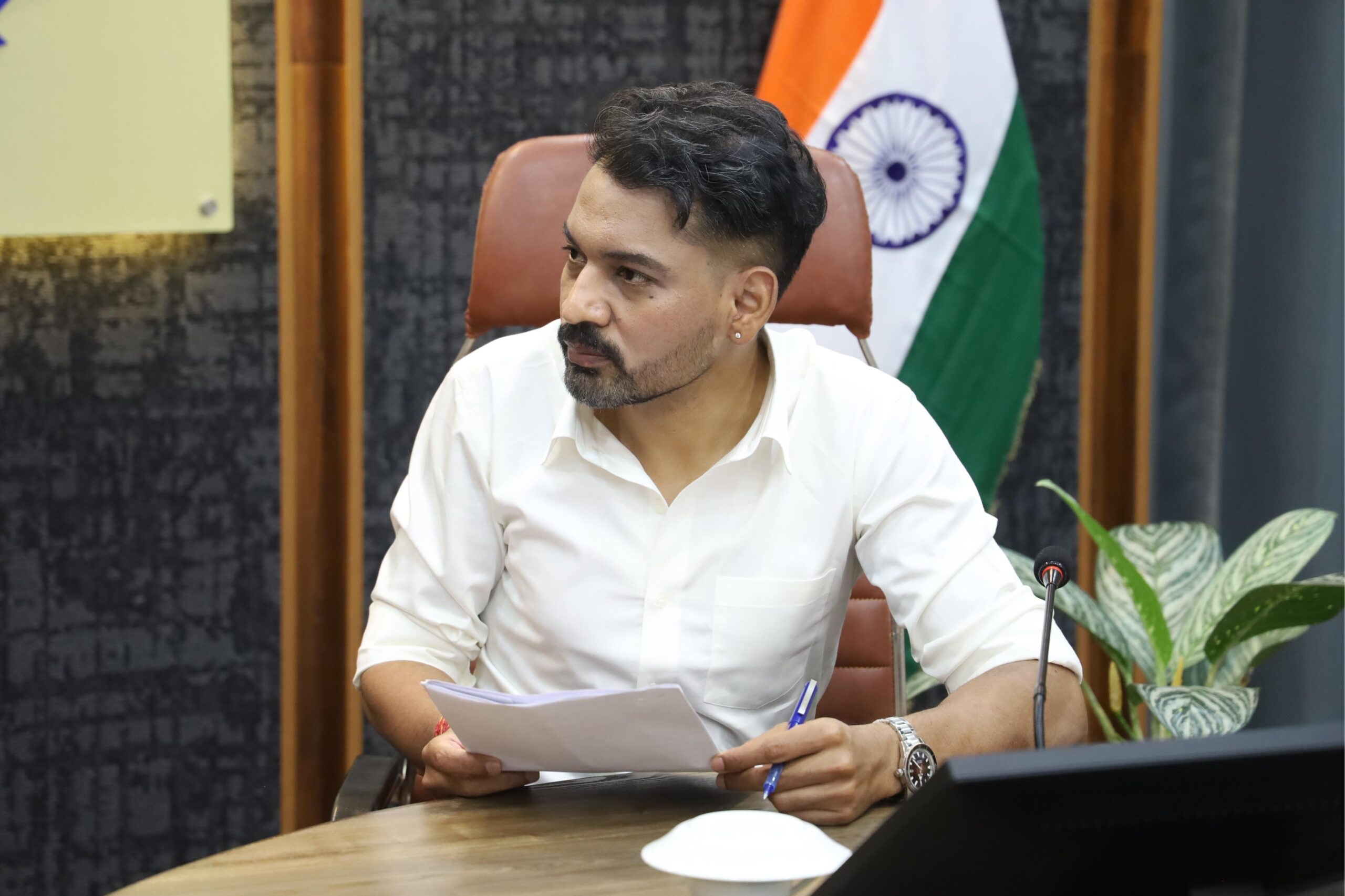 शिकायतों के हॉटस्पॉट चिन्हित होंगे, लापरवाह अधिकारियों पर गिरेगी गाज: डीएम