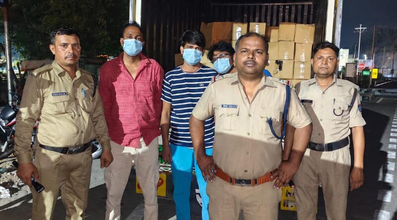 ऑपरेशन प्रहार: विकासनगर में 120 पेटी अवैध शराब बरामद, 3 तस्कर गिरफ्तार