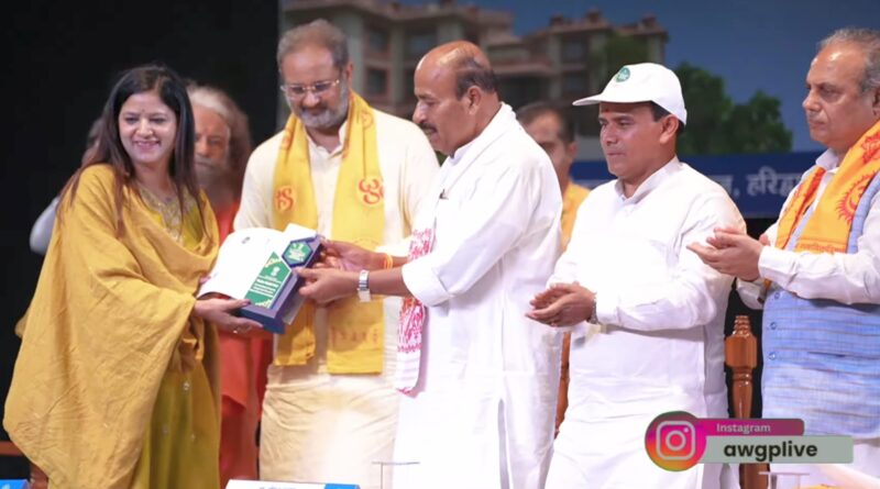 उत्तराखंड की नौनी सोसाइटी की अध्यक्ष नलिनी गोसाईं को मिला ‘नशा मुक्ति मित्र’ सम्मान