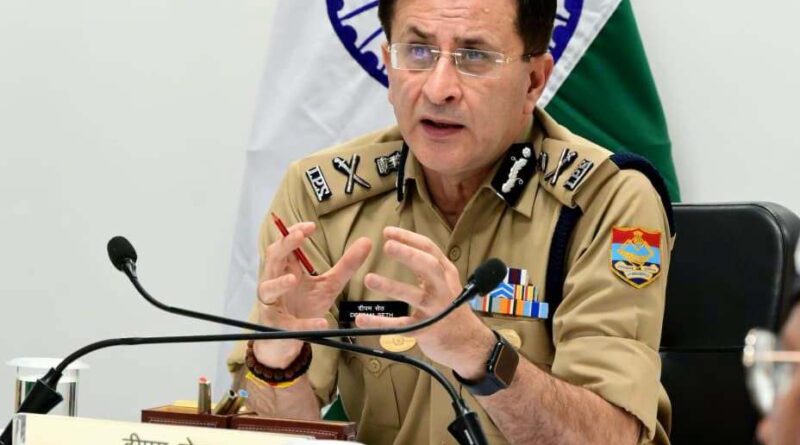 कांवड़ मेला 2026: अभेद्य सुरक्षा घेरे में होगी शिवभक्तों की यात्रा, DGP दीपम सेठ ने दिए हाई अलर्ट के निर्देश