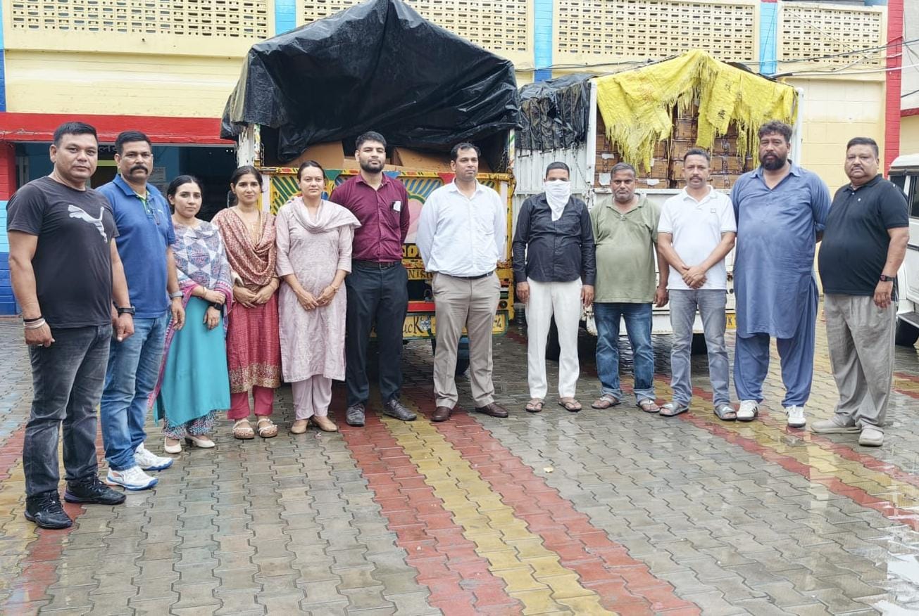 उत्तराखण्ड STF का बड़ा एक्शन: बाजपुर में नकली दवाइयों की फैक्ट्री का भंडाफोड़, लाखों की जीवनरक्षक दवाइयाँ और अवैध शराब बरामद