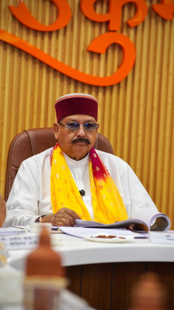 कांवड़ मेला-2026: पड़ोसी राज्यों से बेहतर समन्वय बनाएं, तैयारियां समय पर पूरी करें: सतपाल महाराज