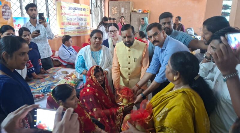 देहरादून: सफाई कर्मचारियों के लिए जागरूकता शिविर, 250 लाभार्थियों का स्वास्थ्य परीक्षण, सरकारी योजनाओं की दी जानकारी