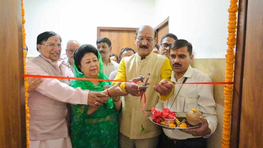 सीएचसी रायपुर में हाई-एंड कलर डॉप्लर अल्ट्रासाउंड मशीन शुरू, गर्भवती महिलाओं समेत हजारों मरीजों को मिलेगा लाभ
