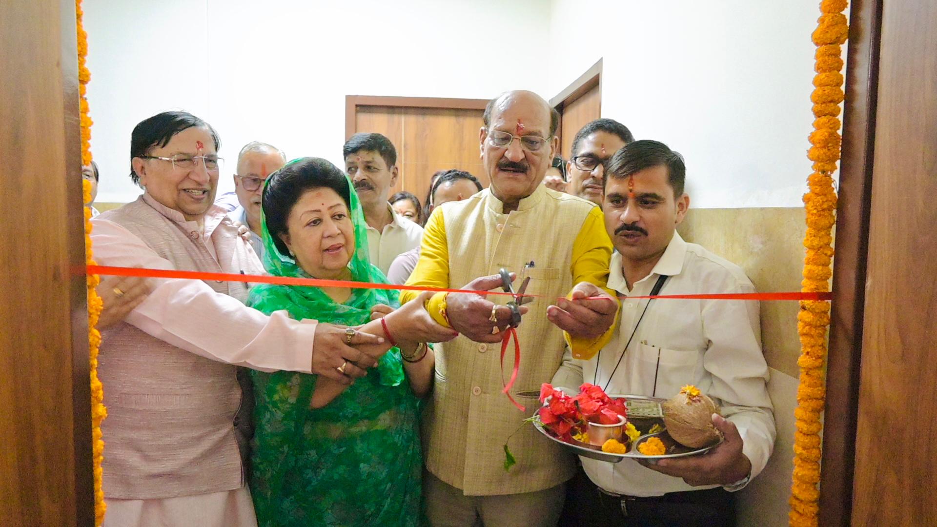 सीएचसी रायपुर में हाई-एंड कलर डॉप्लर अल्ट्रासाउंड मशीन शुरू, गर्भवती महिलाओं समेत हजारों मरीजों को मिलेगा लाभ