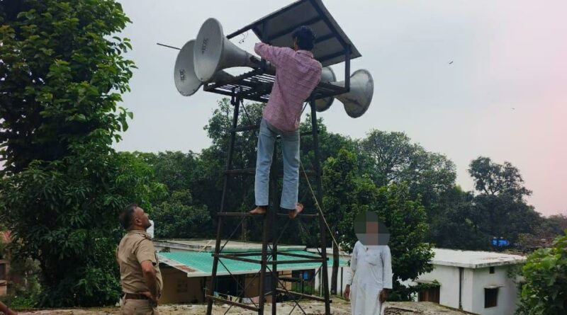 देहरादून में लाउडस्पीकरों पर दून पुलिस की बड़ी कार्रवाई, 43 धार्मिक स्थलों से हटवाए ध्वनि विस्तारक यंत्र