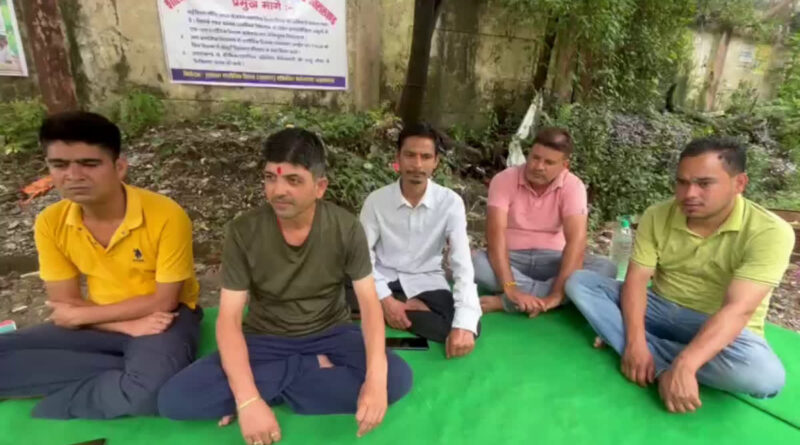 शारीरिक शिक्षकों की नियुक्ति की मांग को लेकर 73वें दिन भी धरना जारी, 16 अगस्त को शिक्षा मंत्री आवास घेराव का ऐलान