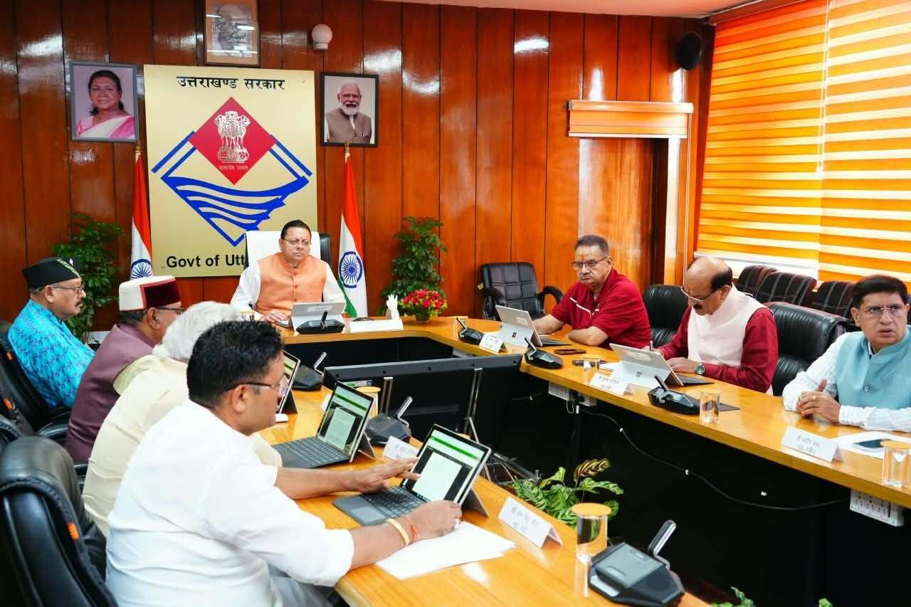 उत्तराखंड में फिर तैयार होगी EV पॉलिसी, खरीद पर 100% टैक्स छूट और चार्जिंग स्टेशन पर भारी सब्सिडी का प्रस्ताव