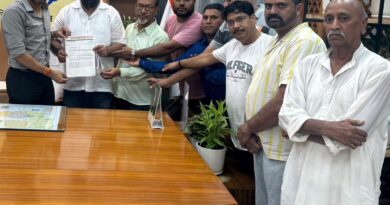मतदाता पुनरीक्षण पर कांग्रेस का हल्ला, डीएम से मांगी नोटिसधारकों की पूरी सूची