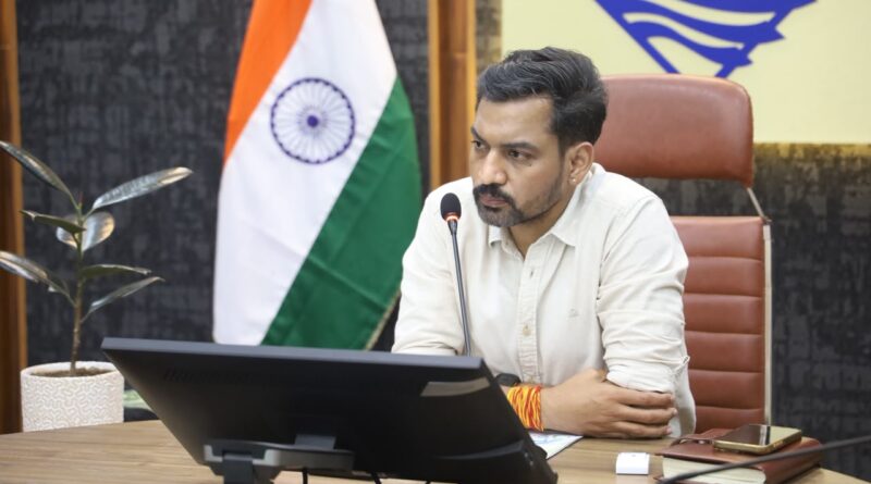 खेल महाकुंभ का बिगुल! 1 सितंबर से मैदान में उतरेंगे उत्तराखंड के युवा खिलाड़ी”