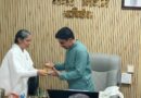 मेयर शंभू पासवान को बांधा रक्षा सूत्र, दिलाई नशामुक्ति और सदाचार की शपथ