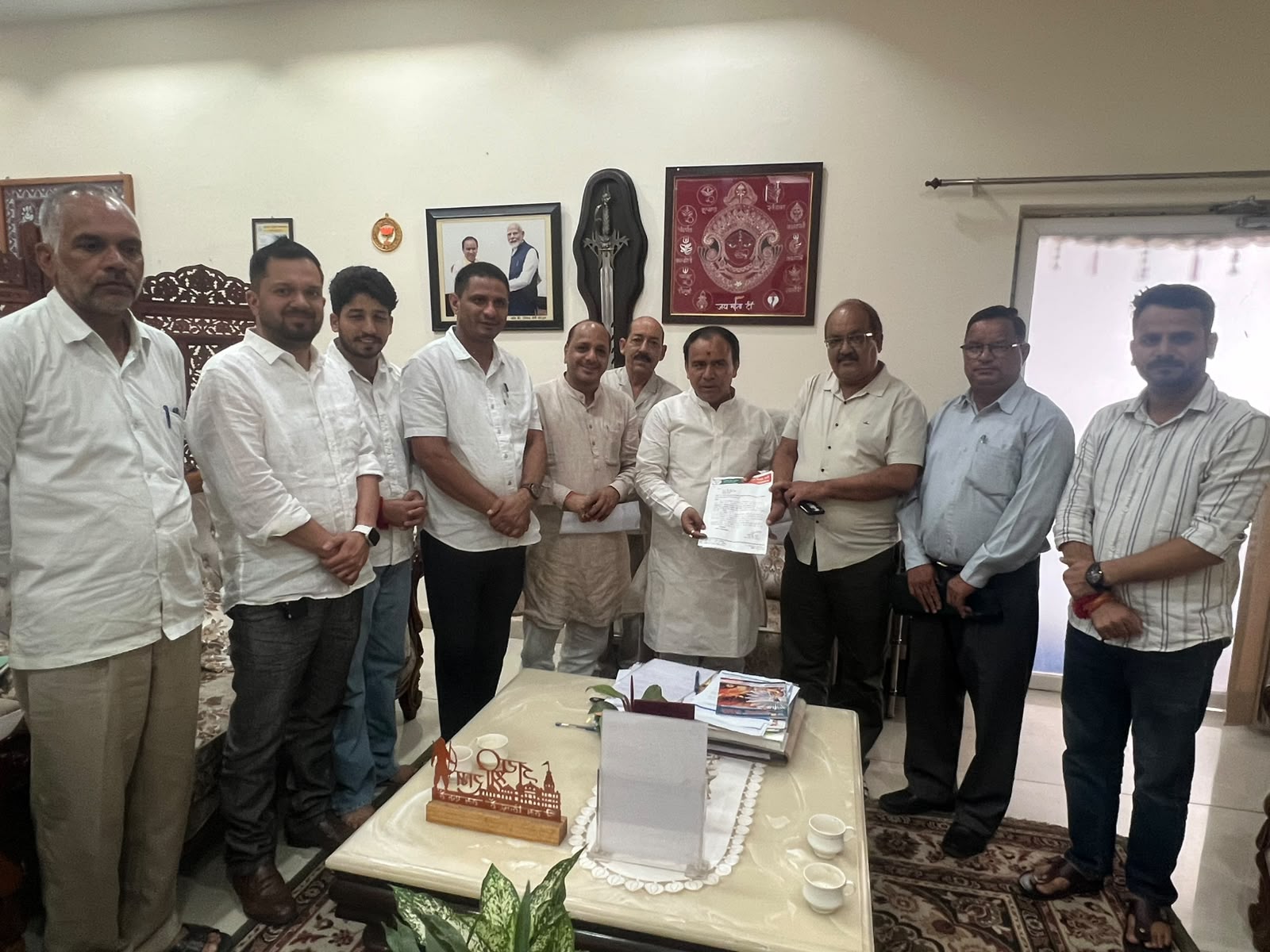बड़कोट महाविद्यालय को PG स्तर तक उच्चीकृत करने की मांग, उच्च शिक्षा मंत्री से मिले छात्र प्रतिनिधि