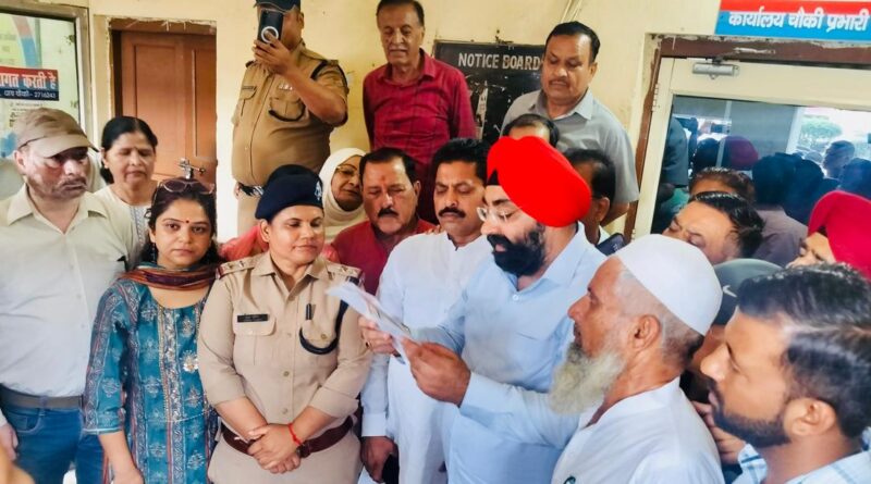 खड़गे के ‘शुद्धिकरण’ विवाद पर कांग्रेस का हल्लाबोल, FIR की मांग को लेकर पुलिस चौकी पहुंची पार्टी