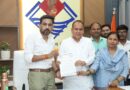 SIR प्रक्रिया में फॉर्म-7 के संभावित दुरुपयोग की आशंका, कांग्रेस नेता आर्येंद्र शर्मा ने डीएम को सौंपा ज्ञापन