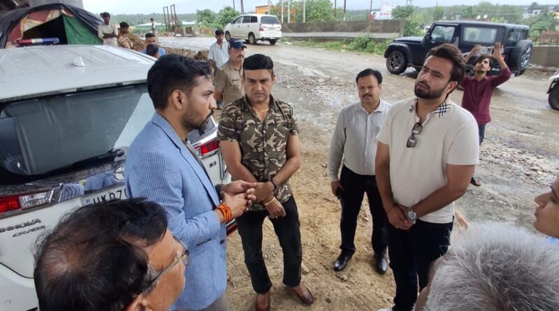 मुख्यमंत्री की मॉनिटरिंग में तेज हुए राहत कार्य, मालदेवता में बहाल हुआ आवागमन, किसानों को भी मिली राहत